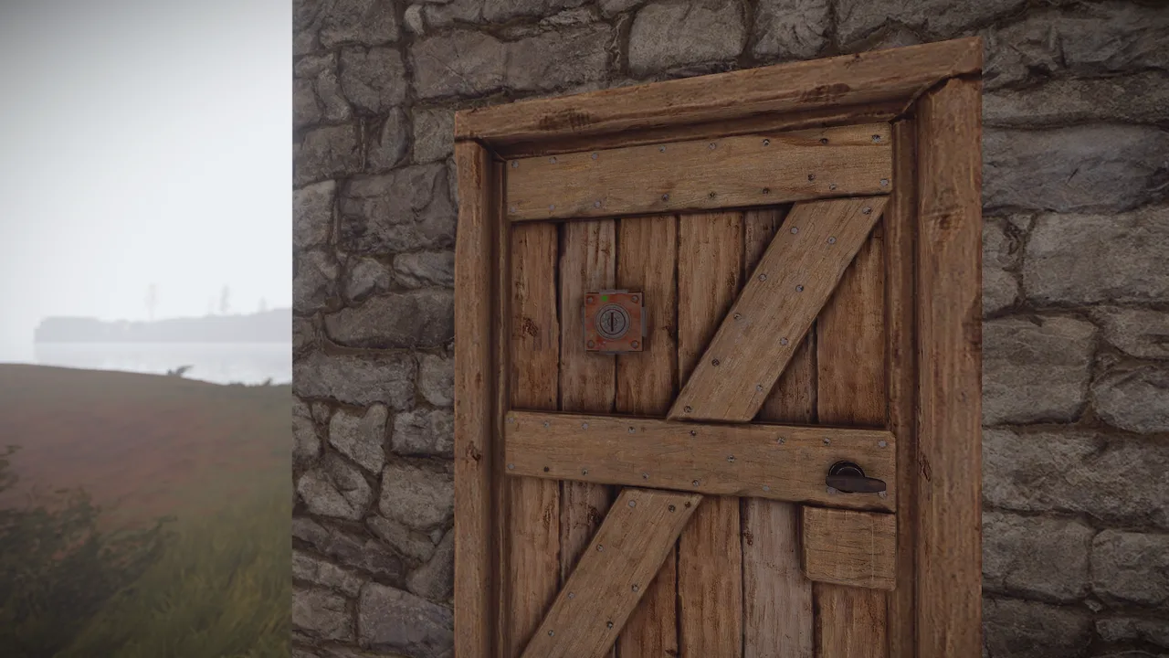 Замок с ключом в Rust: круговое меню взаимодействия на двери с пунктами создания дубликата ключа и снятия замка