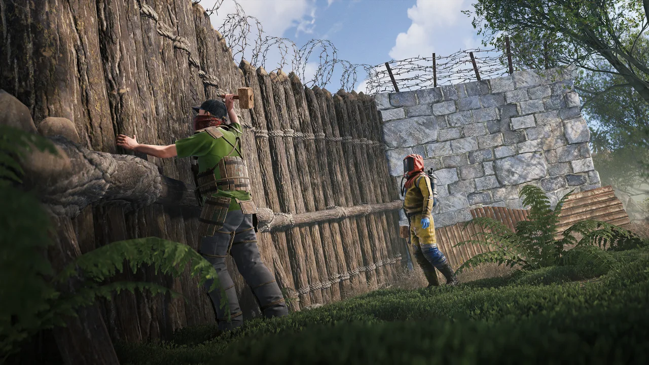 Высокие внешние стены вокруг базы в Rust: с августовского обновления периметр учитывается в апкипе шкафа с инструментами